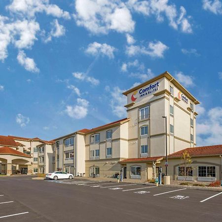 Comfort Inn & Suites Verona At Turning Stone Resort Casino Εξωτερικό φωτογραφία