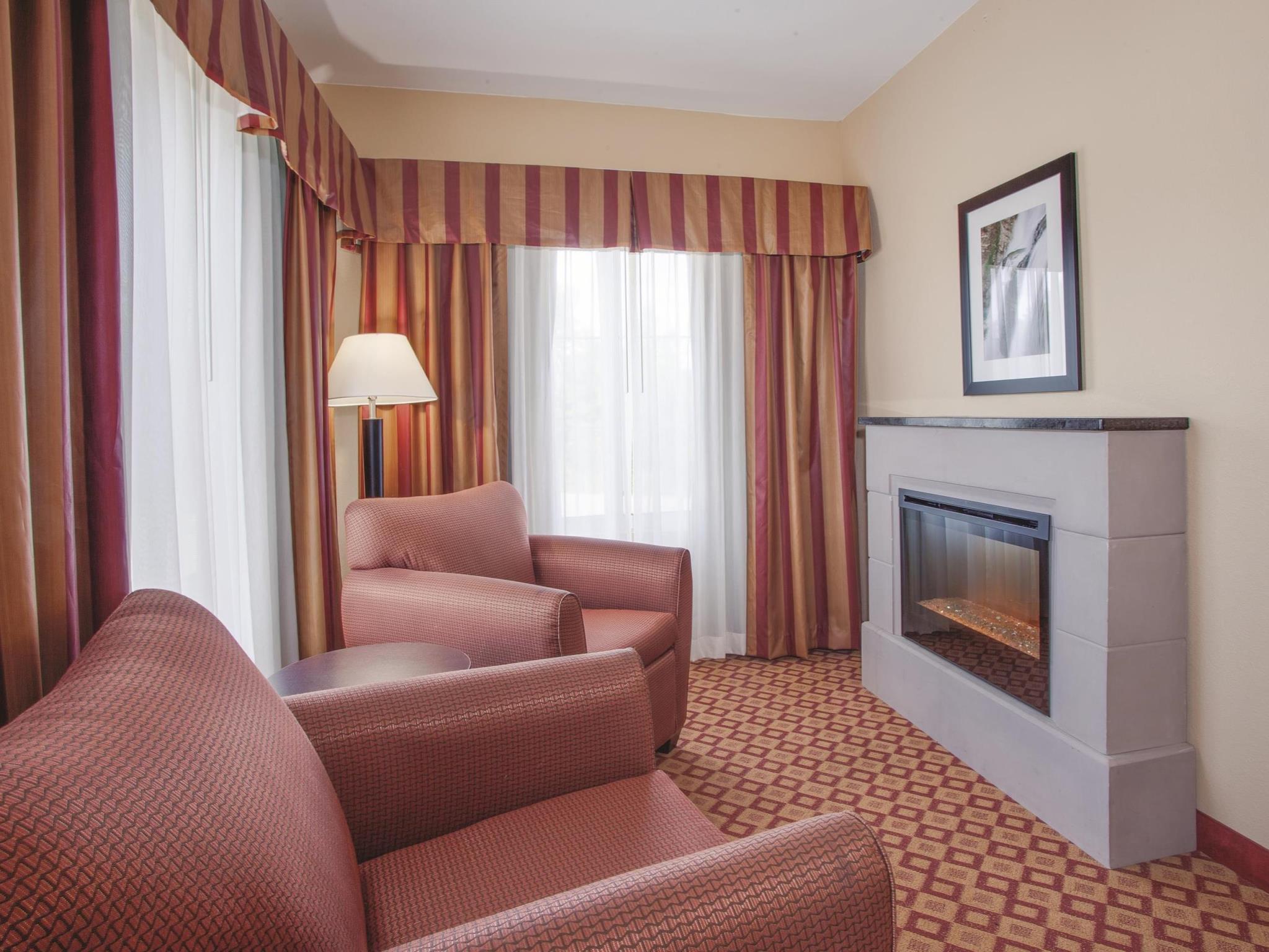 Comfort Inn & Suites Verona At Turning Stone Resort Casino Εξωτερικό φωτογραφία