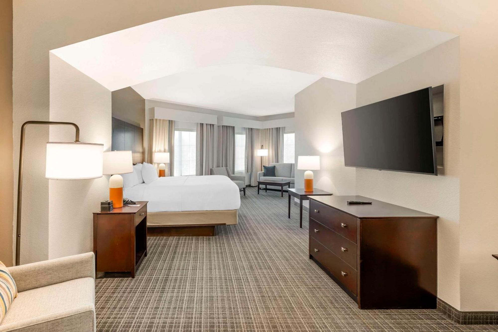 Comfort Inn & Suites Verona At Turning Stone Resort Casino Εξωτερικό φωτογραφία