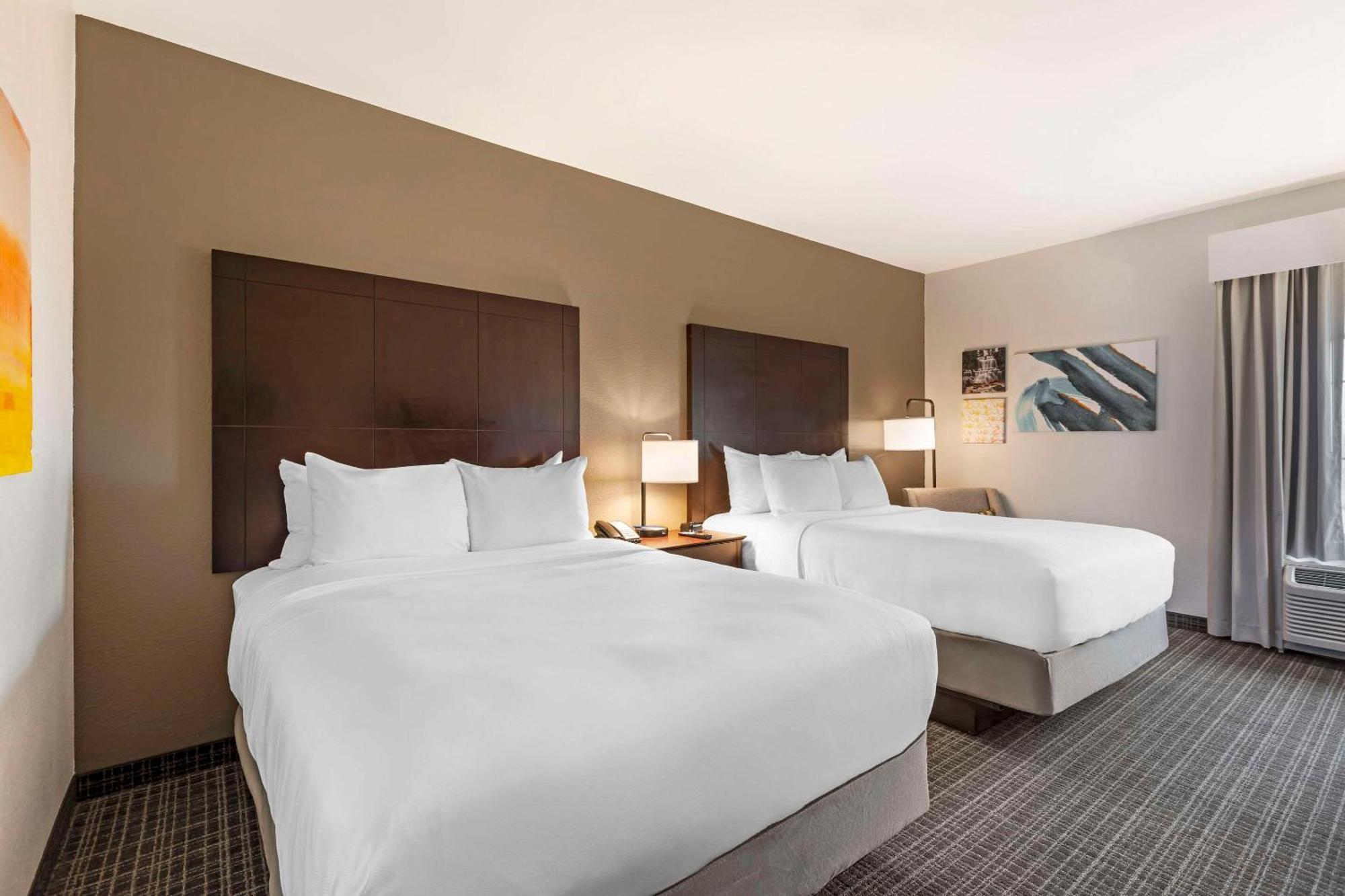 Comfort Inn & Suites Verona At Turning Stone Resort Casino Εξωτερικό φωτογραφία