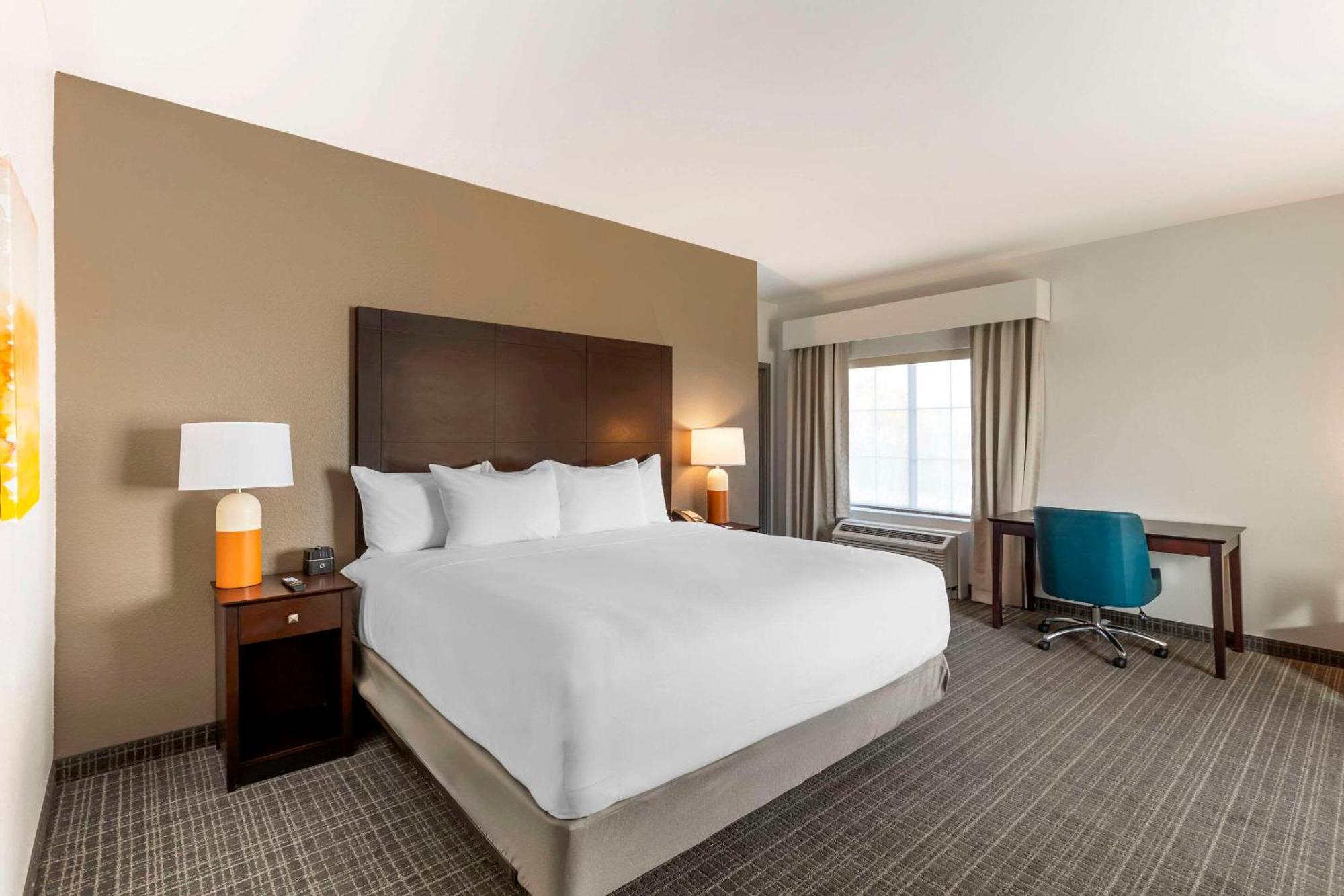 Comfort Inn & Suites Verona At Turning Stone Resort Casino Εξωτερικό φωτογραφία