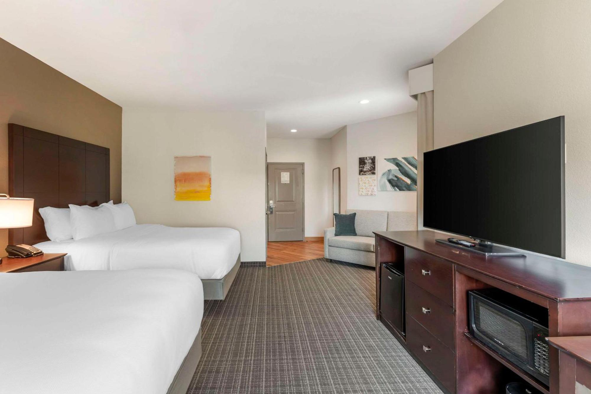 Comfort Inn & Suites Verona At Turning Stone Resort Casino Εξωτερικό φωτογραφία