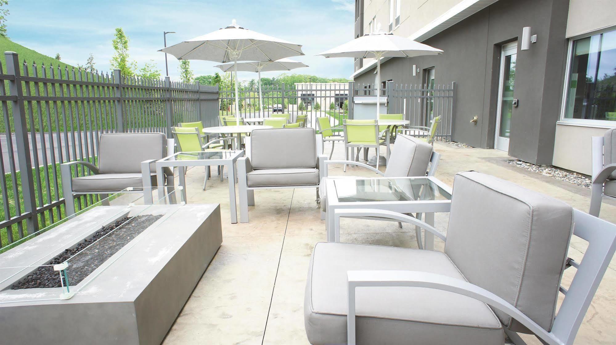 Comfort Inn & Suites Verona At Turning Stone Resort Casino Εξωτερικό φωτογραφία