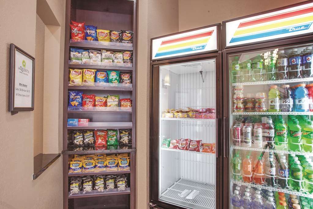 Comfort Inn & Suites Verona At Turning Stone Resort Casino Ανέσεις φωτογραφία